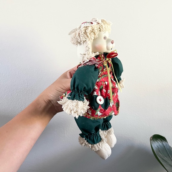 Vintage House of Lloyd Hip and Hop Christmas Around World Porcelain Face Bunny - Picture 6 of 7